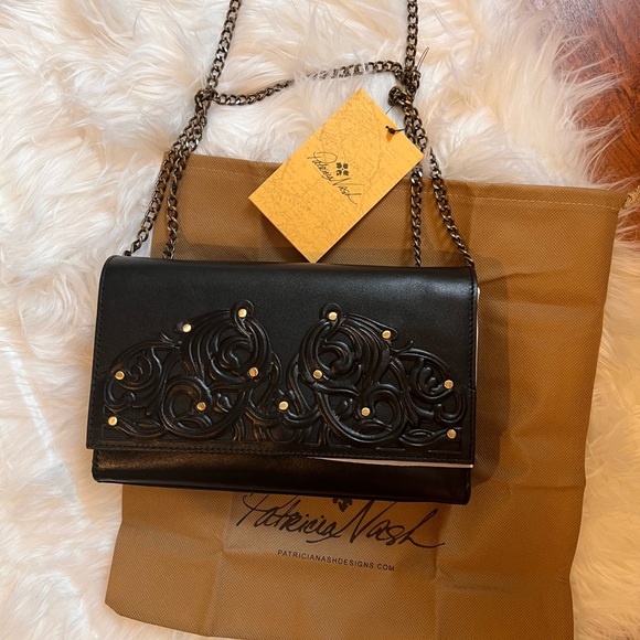 NWT Patricia Nash the perfect leather clutch on chain - Picture 9 of 11